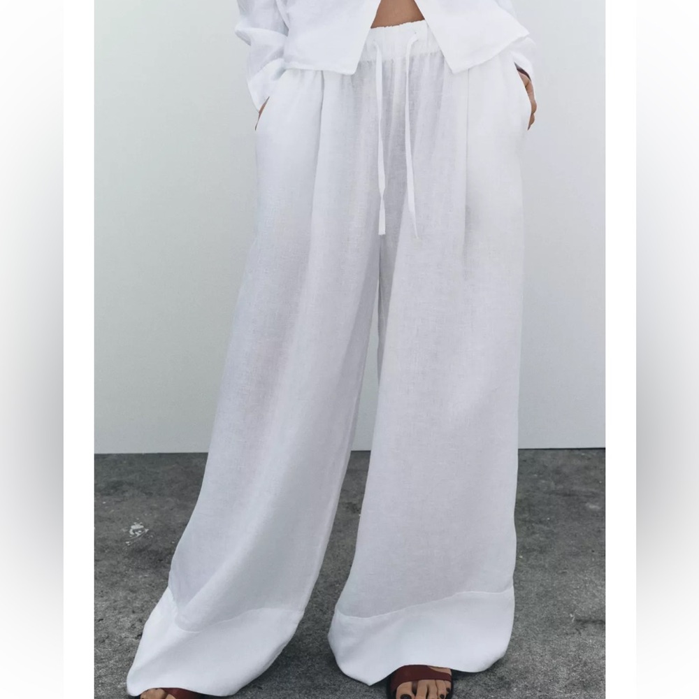 Massimo Dutti White Wide Leg Pants with Elegant Flow